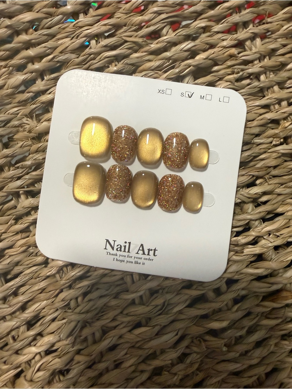 Gold Glitter Press-On Nails Set